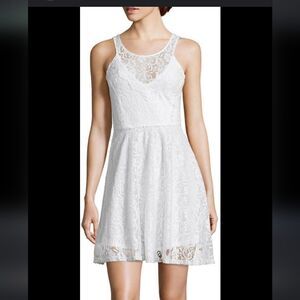 City triangles lace dress